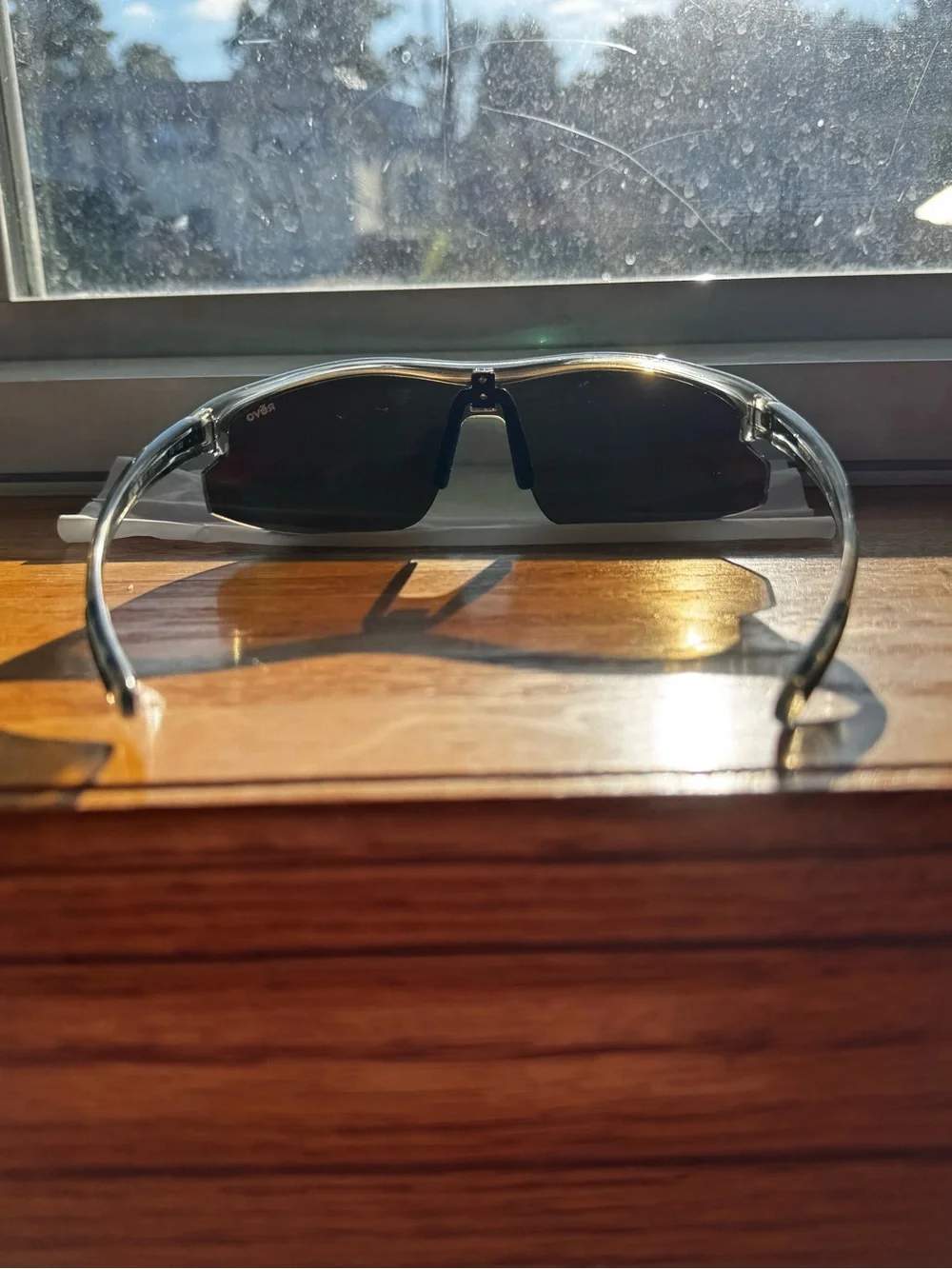 REVO Shadow Crystal Grey Evergreen RE 1268 00 GN Like New, No Case, Polarized